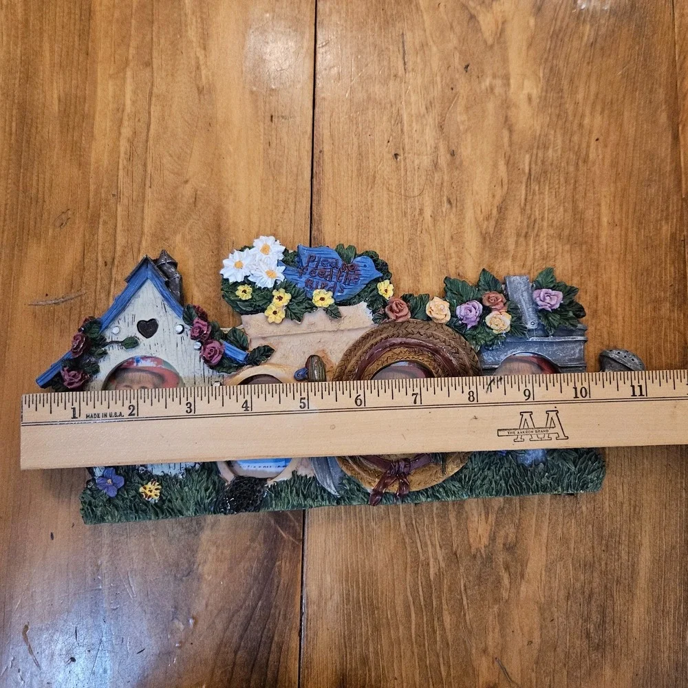 Please Feed the Birds Garden Photo Frame 4 Opening Birdhouse Floral Cottagecore